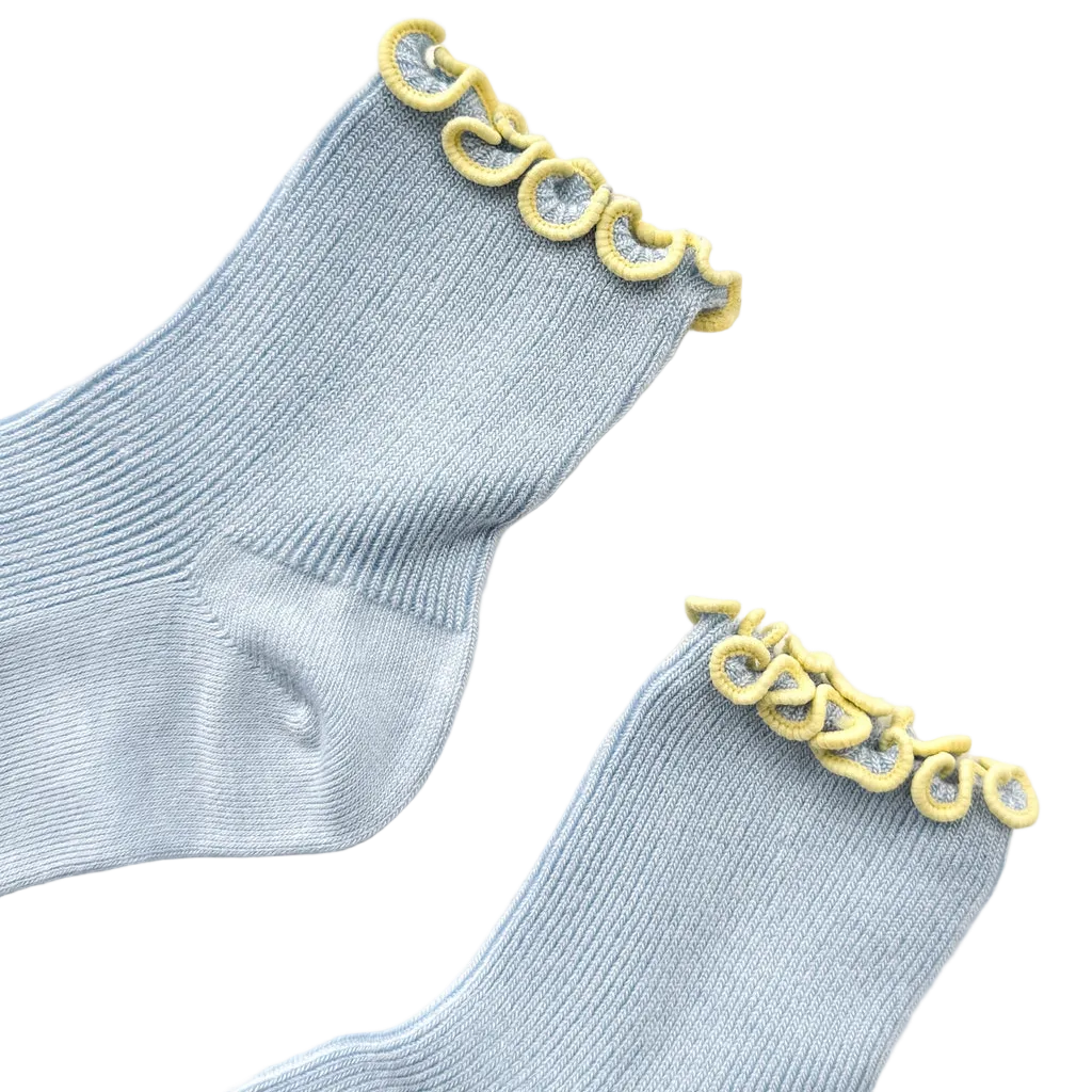 The Petite Ruffled Sock